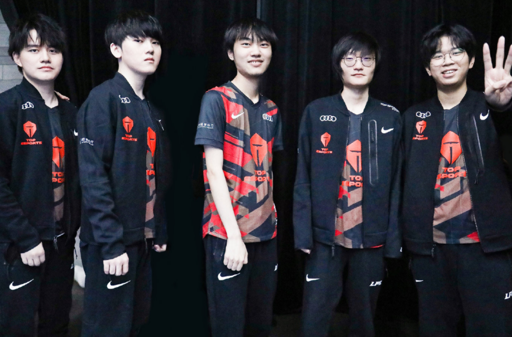 卢卡的登场 卢卡的登场